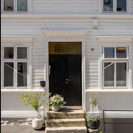 Spacious In The Middle Of Bergen! *